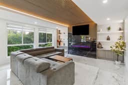 Bunny Bliss Villa - Hot Tub, FirePit, Theatre & Sleeps 20