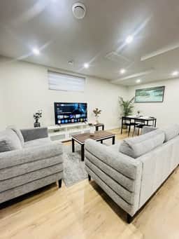 Cozy 2BR Basement Suite with Separate Entry