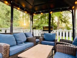 The Stag House: HotTub, Theatre, Arcade & Sleeps18